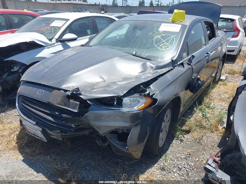 2020 Ford Fusion S 3FA6P0G7XLR135778 photo 1