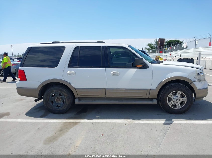 2004 Ford Expedition Eddie Bauer VIN: 1FMPU17L84LA65882 Lot: 45098666