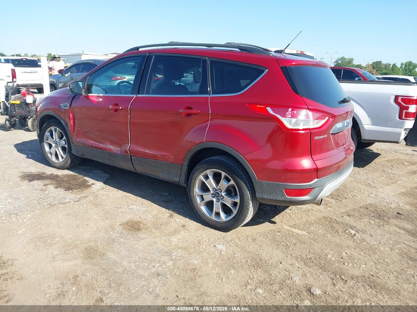 Vin: 1fmcu0hx0duc54188, lot: 45596244, ford escape sel 20133