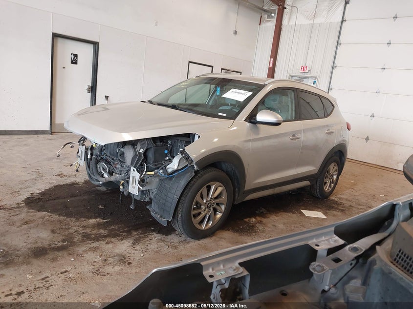 2018 HYUNDAI TUCSON auction photo 2