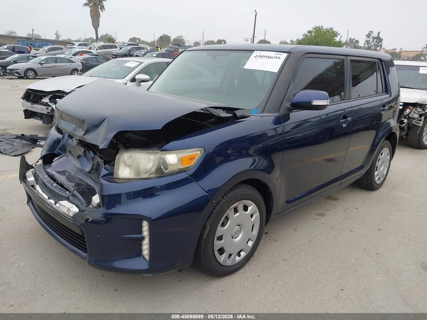 Vin: jtlze4fe7fj078804, lot: 45596263, scion xb 20152