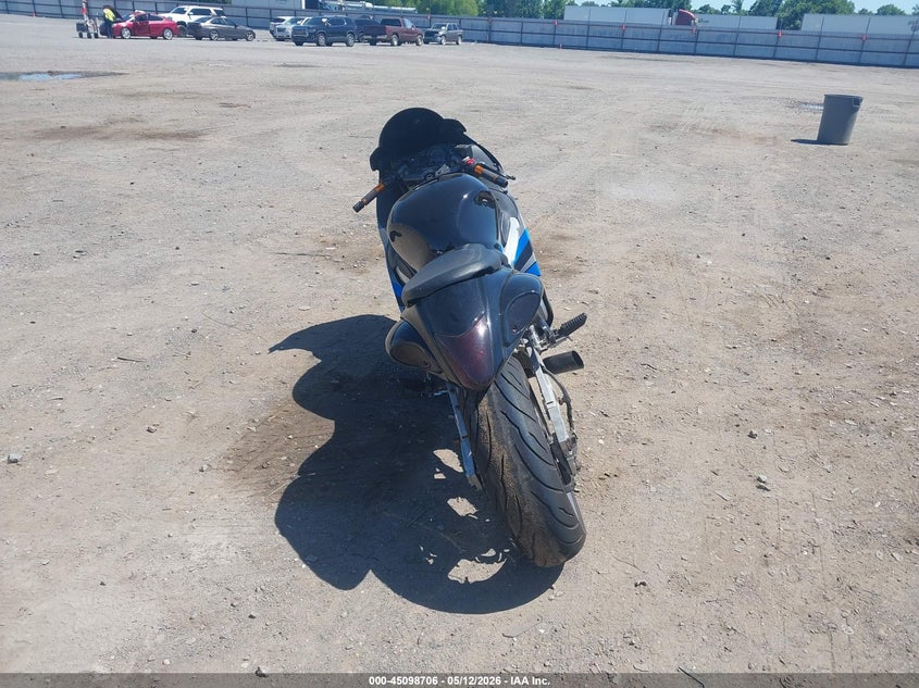 1999 Suzuki Gsx1300 R VIN: JS1GW71A2X2101028 Lot: 45098706