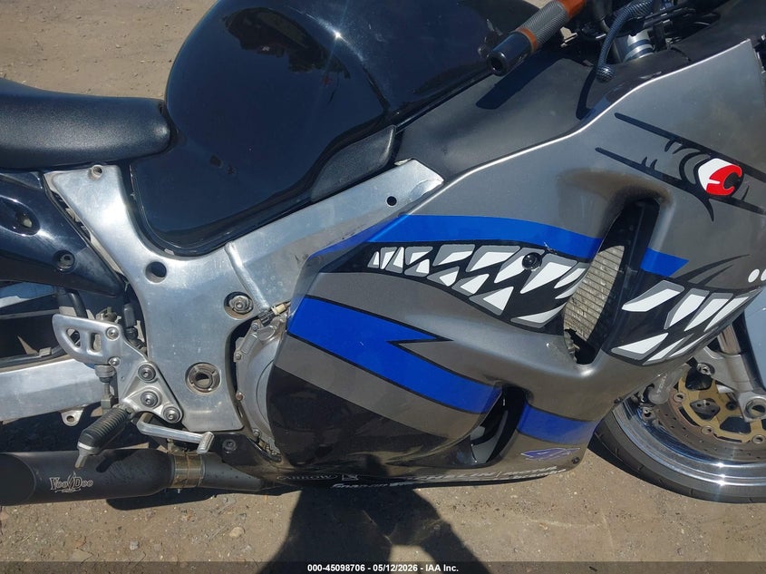 1999 Suzuki Gsx1300 R VIN: JS1GW71A2X2101028 Lot: 45098706