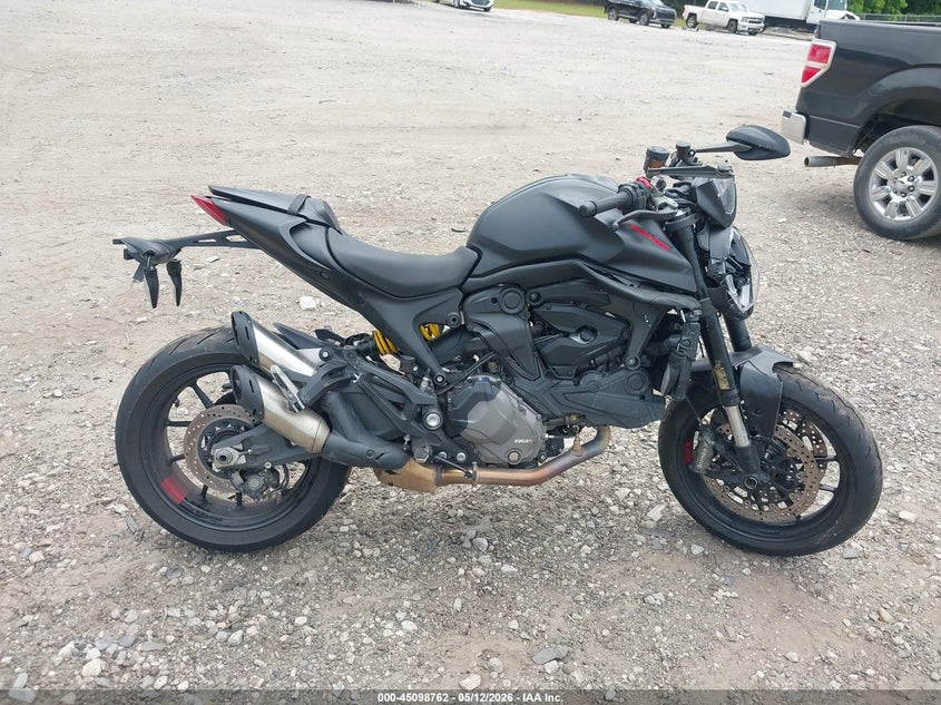 2022 Ducati Monster VIN: ZDMMAMDT9NB003571 Lot: 45098762