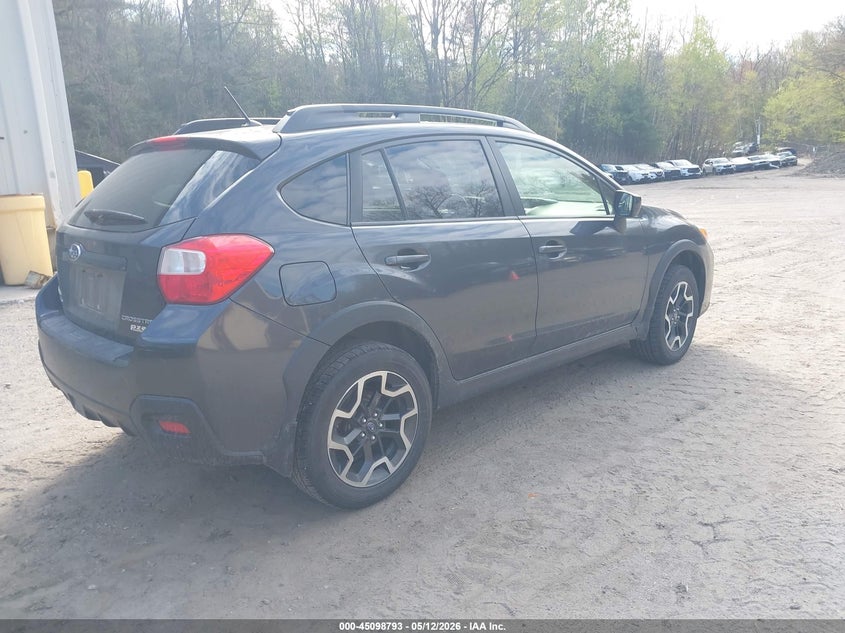 2017 SUBARU CROSSTREK auction photo 4