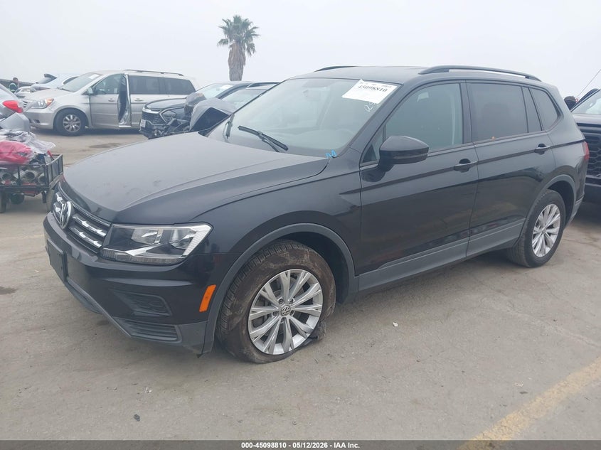 2019 Volkswagen Tiguan 2.0t S 3VV1B7AX2KM083418 photo 1