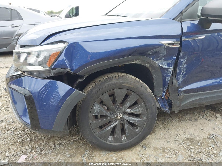 2022 Volkswagen Taos 1.5T S VIN: 3VVAX7B23NM046001 Lot: 45098980