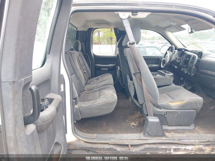 2009 GMC SIERRA 2500HD auction photo 8