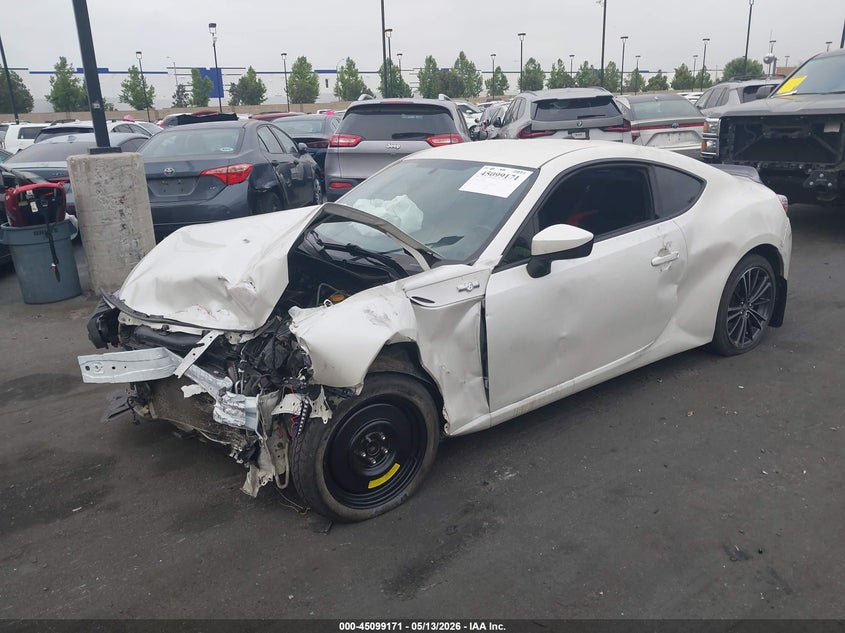 Vin: jf1znaa17d2725066, lot: 45596737, scion fr-s 20132