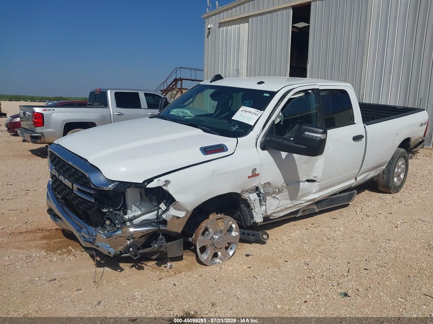 2023 RAM 3500 auction photo 6