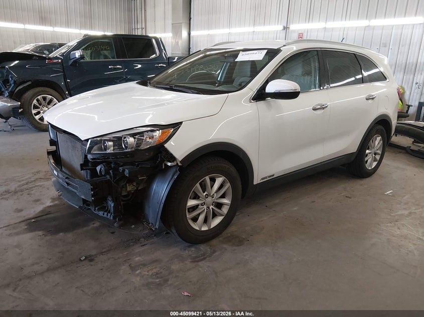 2017 KIA SORENTO auction photo 2