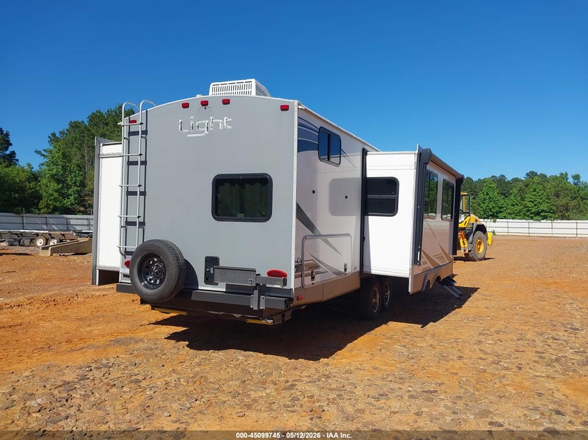 2021 HIGHLAND RIDGE OPEN RANGE LIGHT 312BHS auction photo 4