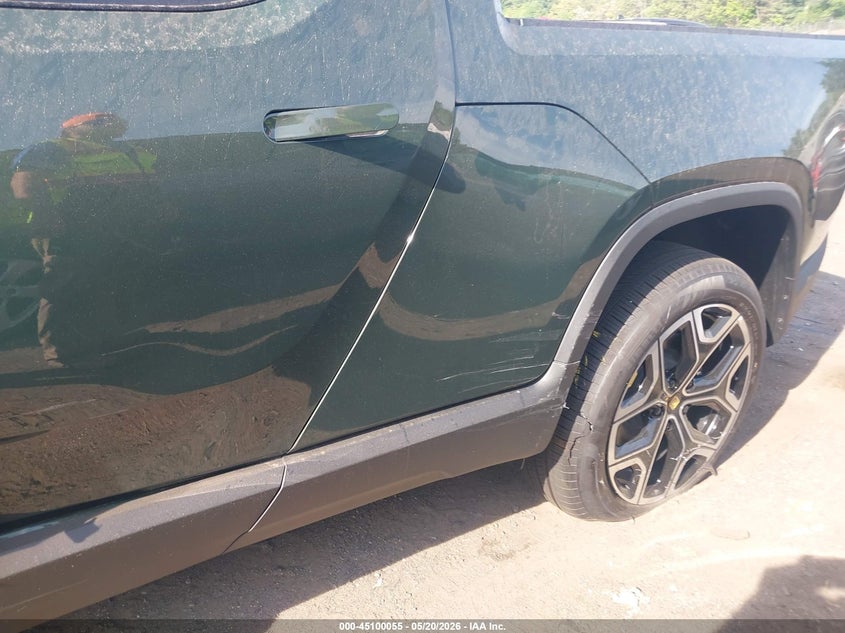 2026 Rivian R1T Dual Motor Max Pack/Performance Dual Motor Max Pack VIN: 7FCTGCAA0TN045622 Lot: 45100055