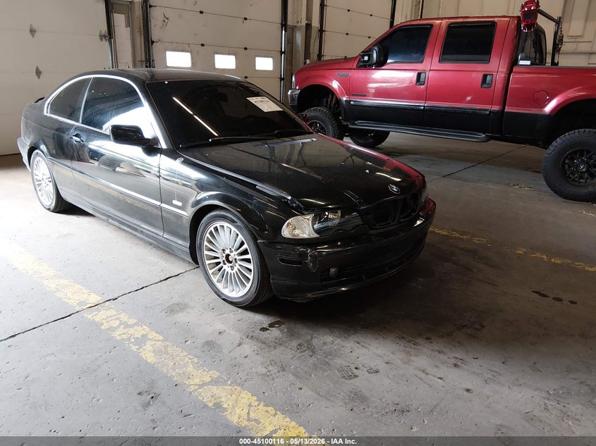 2000 BMW 323CI — zdjęcie z aukcji
