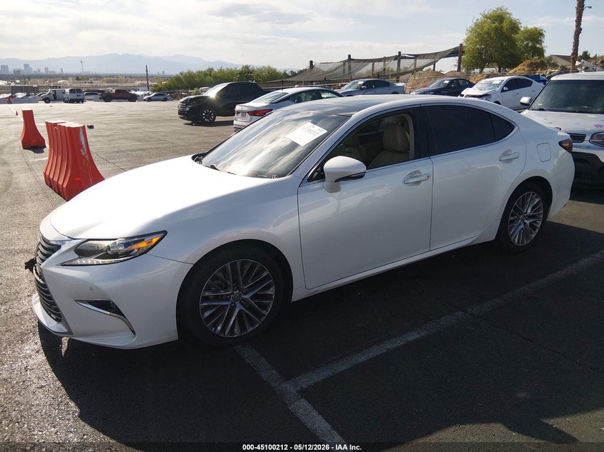 Vin: 58abk1gg6hu042483, lot: 45597778, lexus es 350 20172