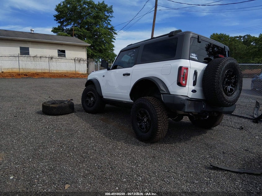 2022 FORD BRONCO auction photo 3
