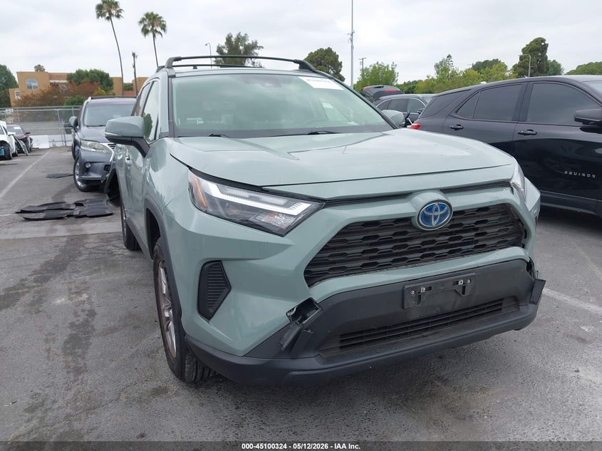 TOYOTA RAV4 HYBRID XLE 2023