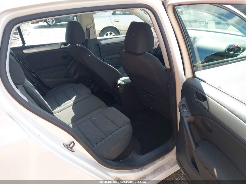 VOLKSWAGEN GOLF 2013 VIN WVWDB7AJ5DW024180