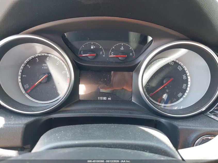 2018 Buick Regal Sportback Essence VIN: W04GR6SX9J1082401 Lot: 45100398