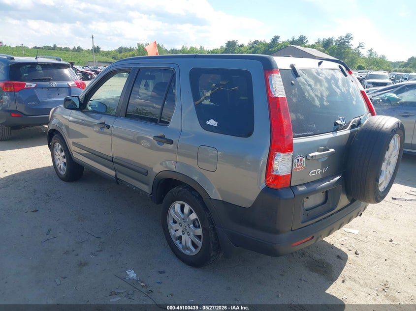 2005 HONDA CR-V auction photo 3