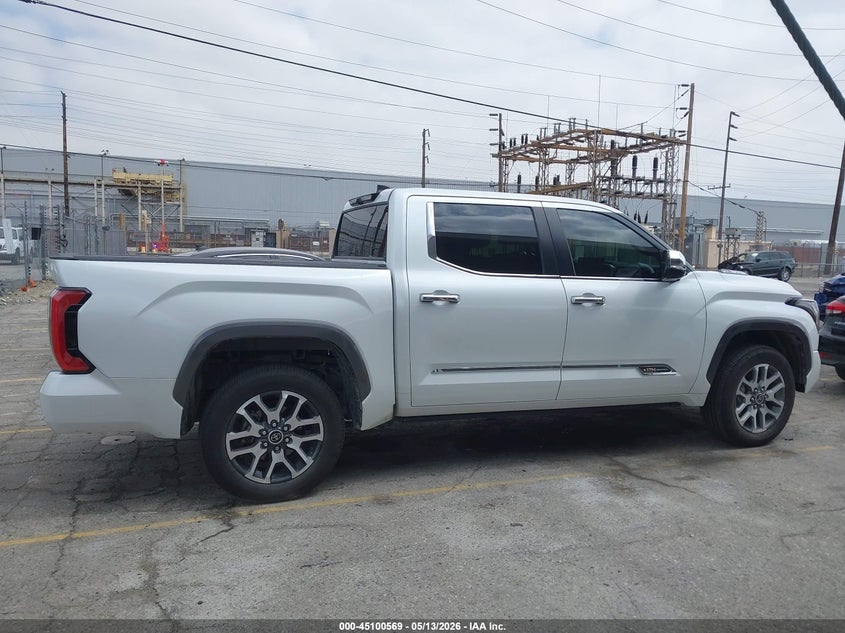 TOYOTA TUNDRA HYBRID - zdjęcie 14