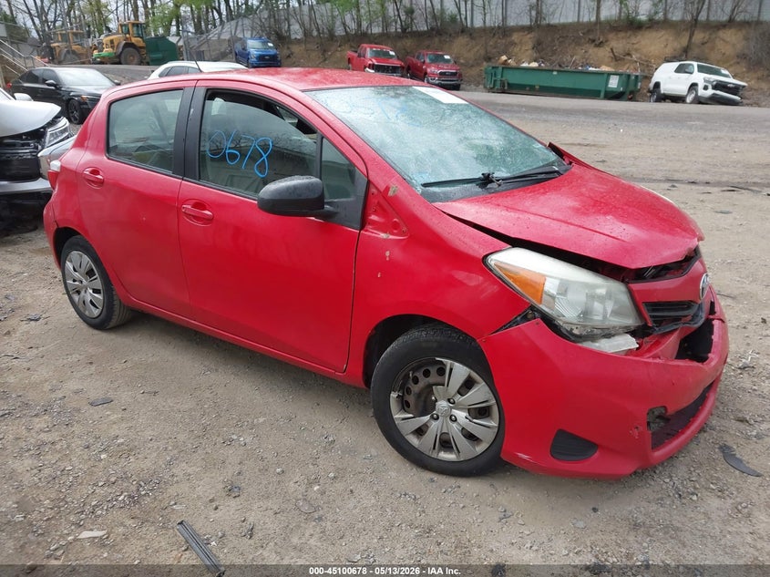 2012 TOYOTA YARIS LE