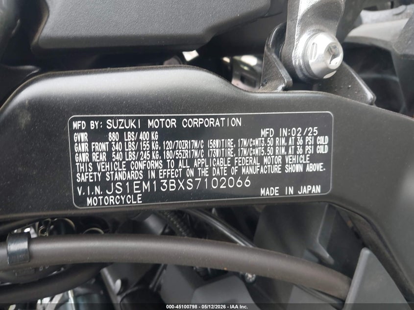 2025 Suzuki Gsx800 F VIN: JS1EM13BXS7102066 Lot: 45100798