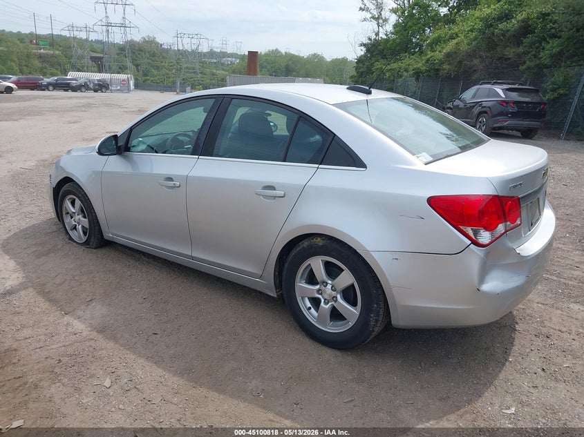 2015 CHEVROLET CRUZE auction photo 3