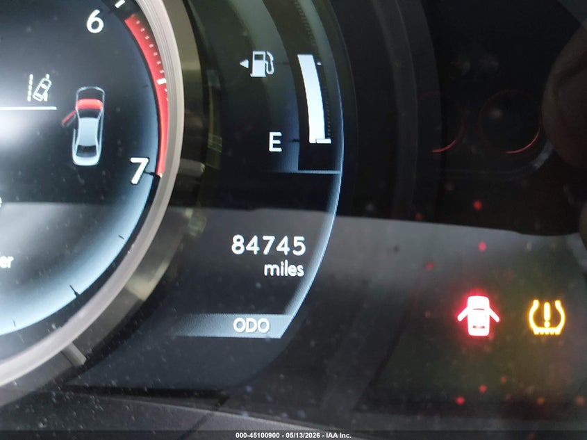 2019 LEXUS IS 300 — Photo 15