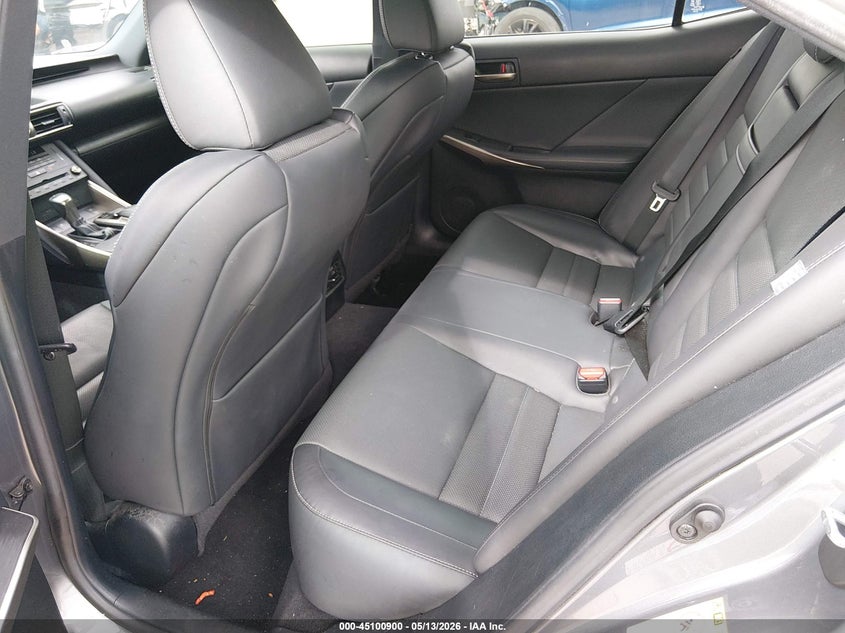 2019 LEXUS IS 300 — Photo 8