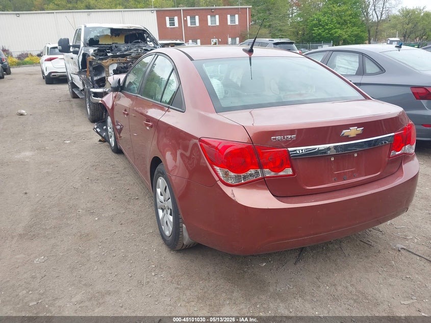 2013 CHEVROLET CRUZE auction photo 3