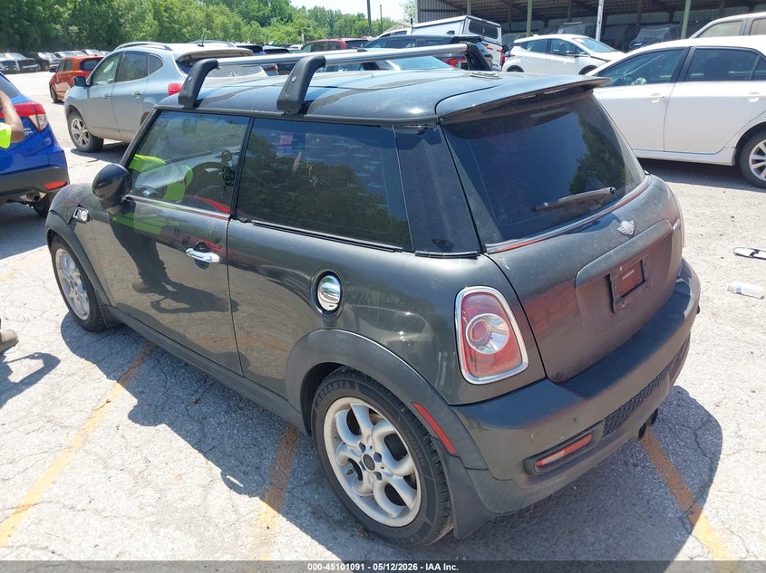 WMWSV3C53BTY16217 2011 Mini Cooper 1.6 Mini S grey