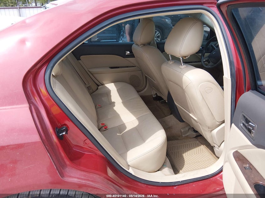 2010 FORD FUSION auction photo 8
