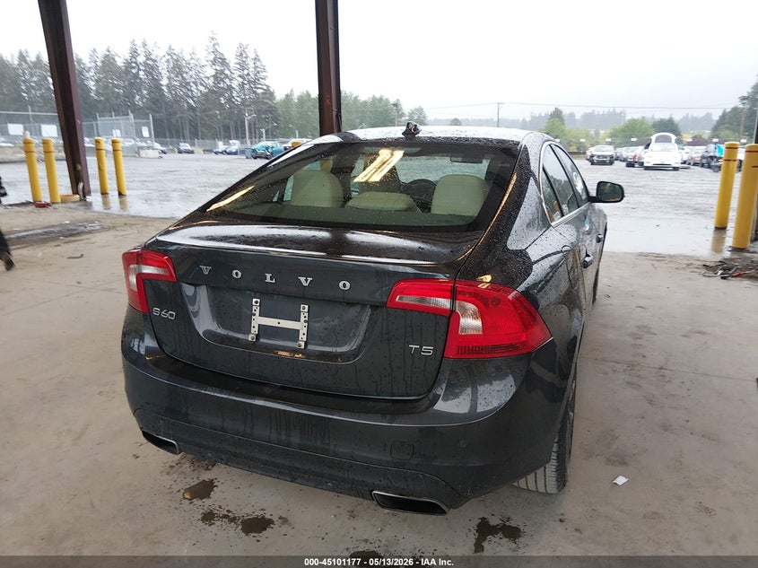 Vin: yv140mfc9f1314477, lot: 45598743, volvo s60 t5 premier plus 20154