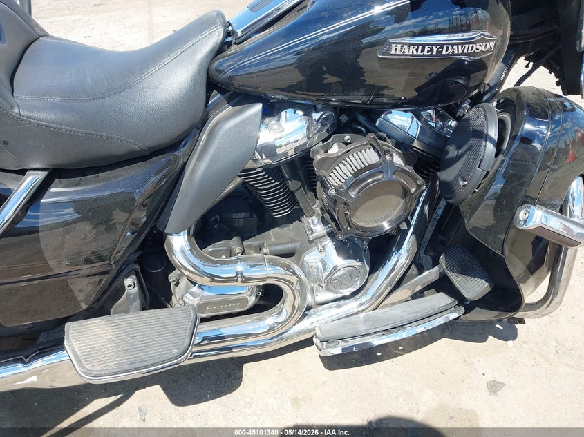 2018 Harley-Davidson Flhtcu Ultra Classic Electra Gld VIN: 1HD1FCC12JB678729 Lot: 45101340