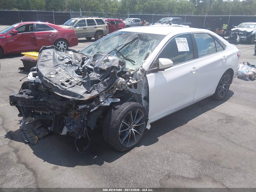 2017 Toyota Camry Xse 4T1BF1FKXHU375609 photo 1