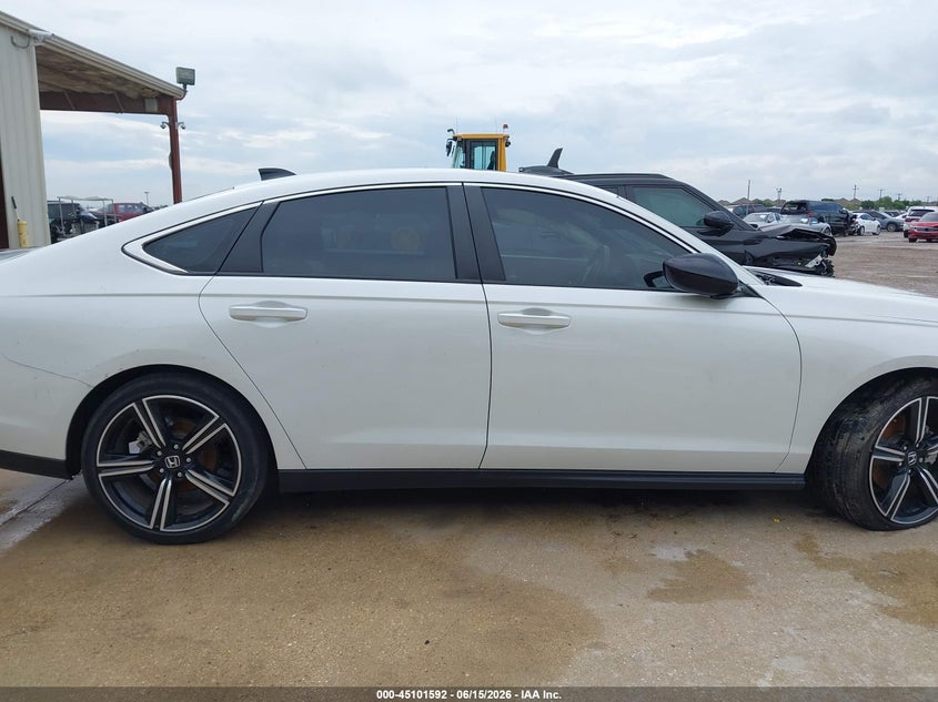 VIN 1HGCY2F5XRA019104 2024 HONDA ACCORD HYBRID SPORT