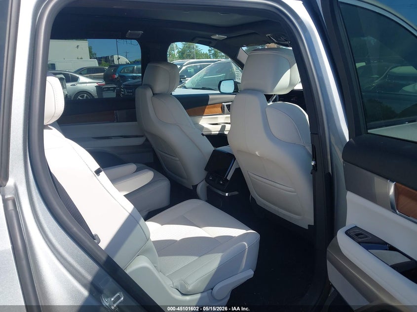 2026 Cadillac Vistiq Luxury VIN: 1GYC3KML1TZ701290 Lot: 45101602