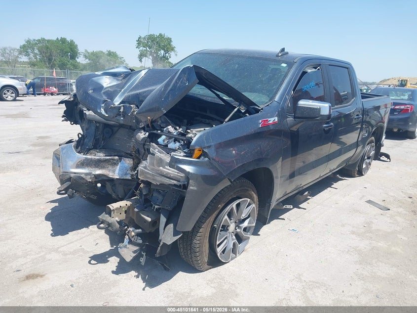 2019 CHEVROLET SILVERADO 1500 auction photo 2