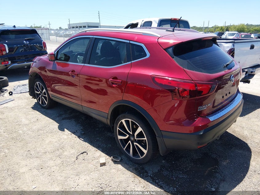 2019 NISSAN ROGUE SPORT auction photo 3