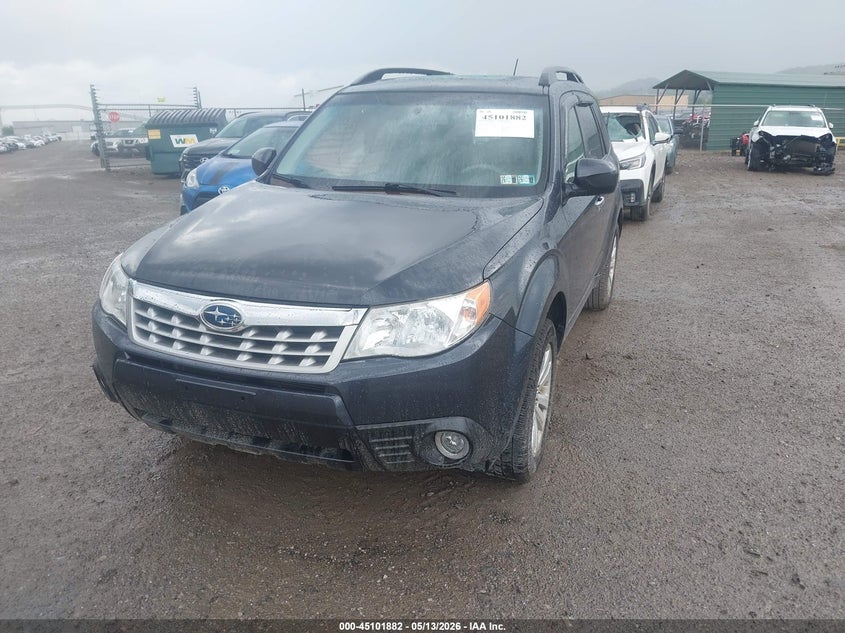 2012 Subaru Forester 2.5 2.5X Premium black Lot 111045101882 Vin JF2SHADC3CH427028
