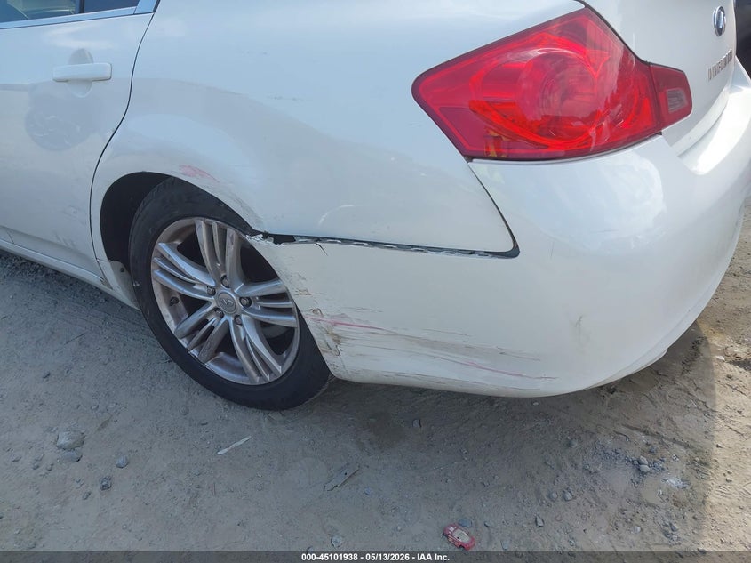 2015 INFINITI Q40 auction photo 6