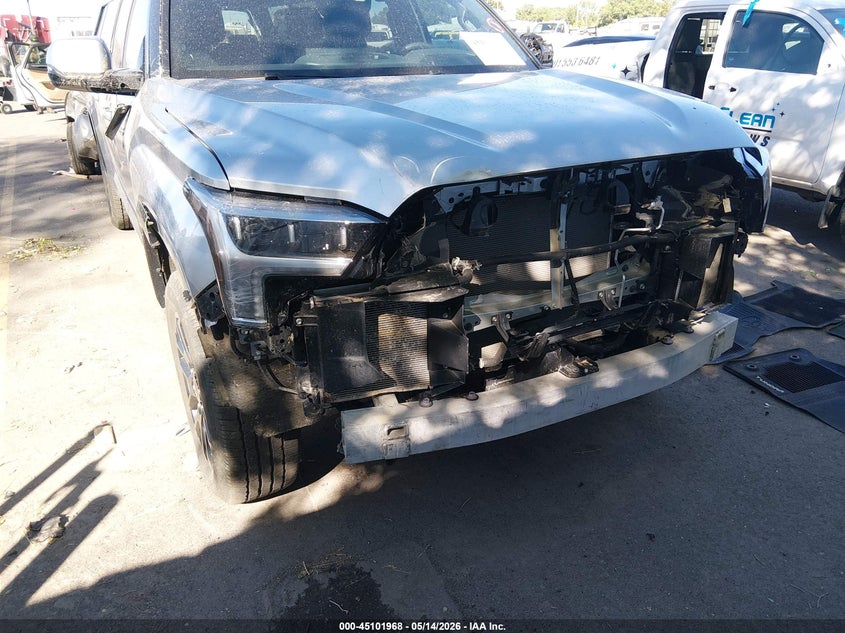 2022 Toyota Tundra Platinum VIN: 5TFNA5EC8NX009868 Lot: 45101968