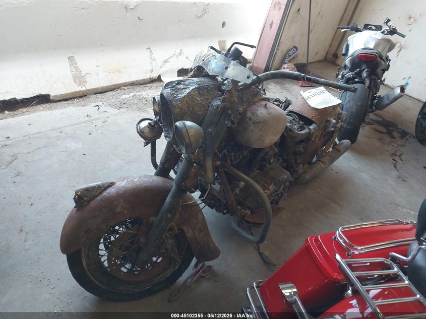 2014 INDIAN MOTORCYCLE CO. CHIEF auction photo 2
