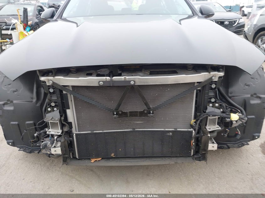 2024 MERCEDES-BENZ C 300 — Photo 6