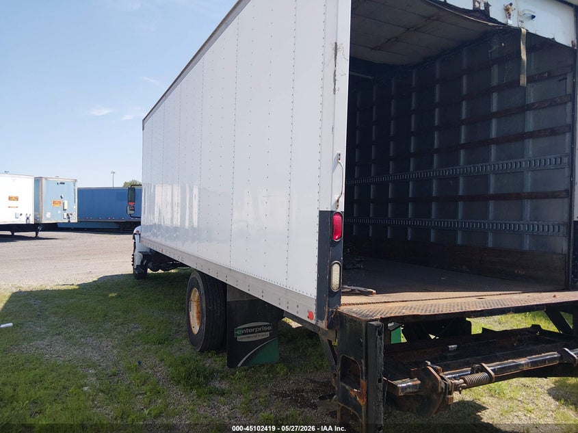 2013 INTERNATIONAL 4000 auction photo 3