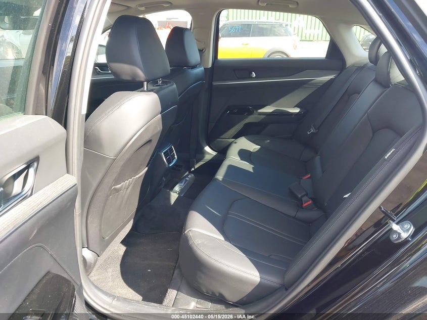 2025 KIA K5 auction photo 8