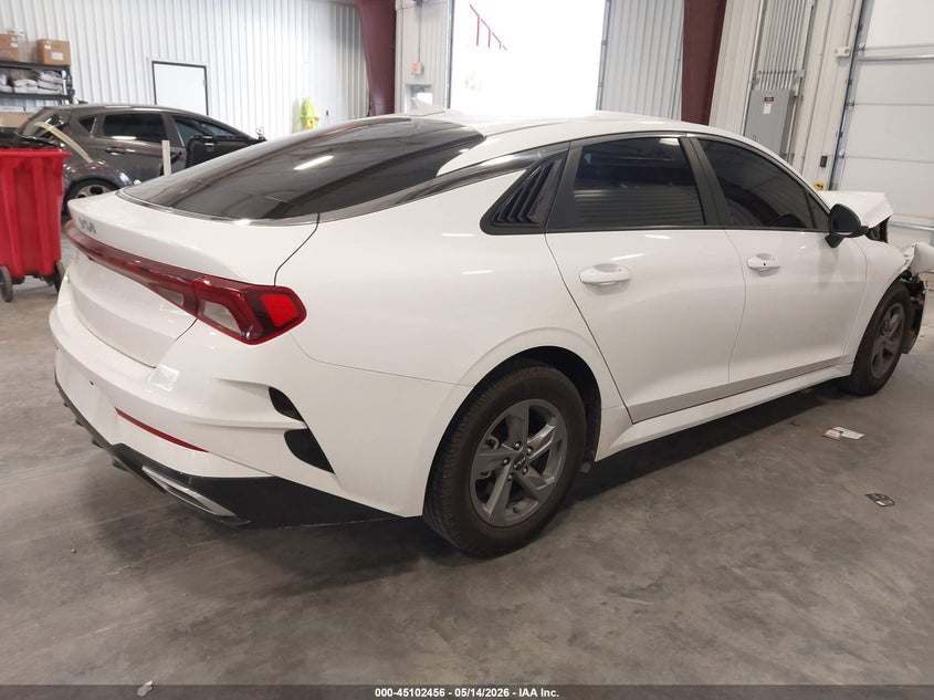 2022 KIA K5 auction photo 4