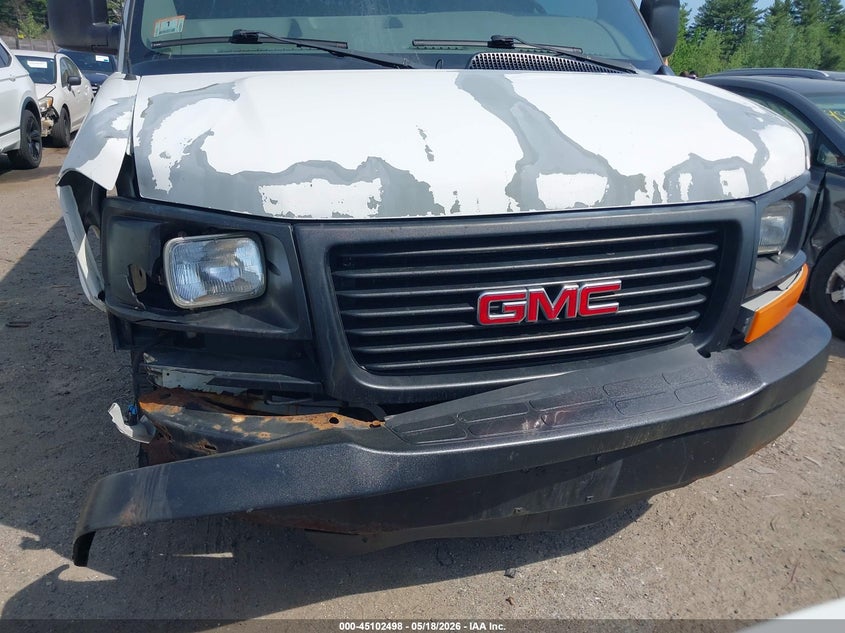 2004 GMC Savana Standard VIN: 1GTHG35U641118422 Lot: 45102498