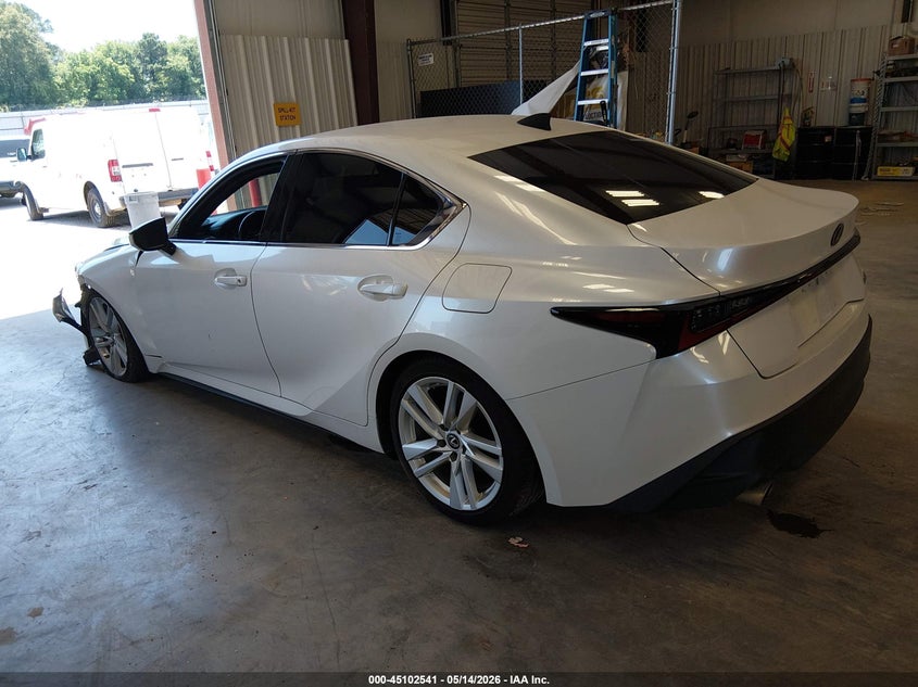 2021 LEXUS IS 300 auction photo 3